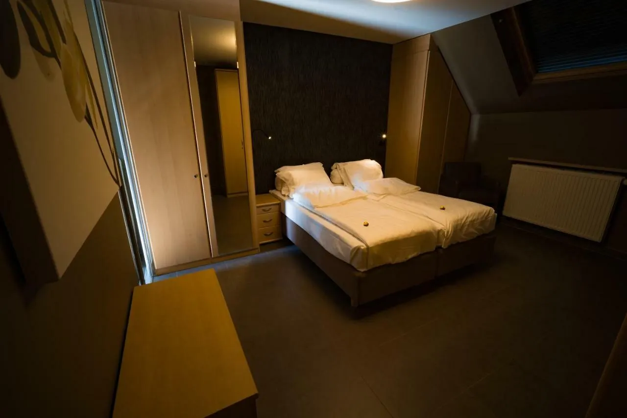 לינה וארוחת בוקר גנט Su'Ro Bed And Breakfast