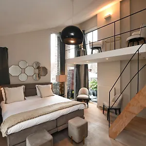 Bed & Breakfast With A View, Gand